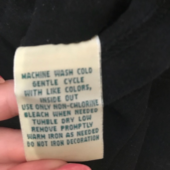 St. John’s Bay Black Studded Tank 2X - Picture 5 of 6